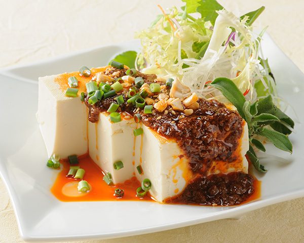 奥久慈豆腐の特製ソース掛け
