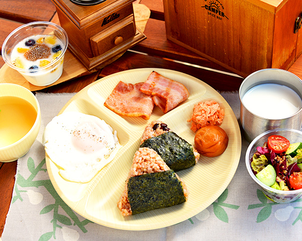 酵素玄米おにぎりの和風朝食セット